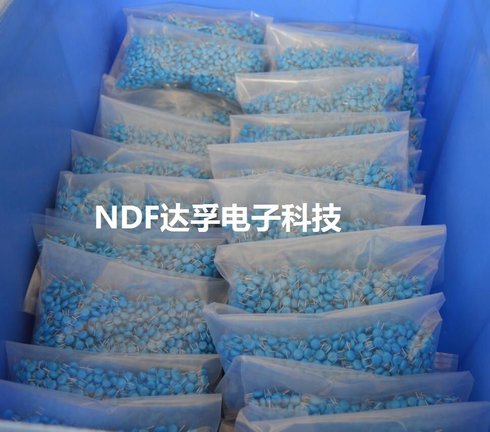 什么是高壓瓷片電容器？